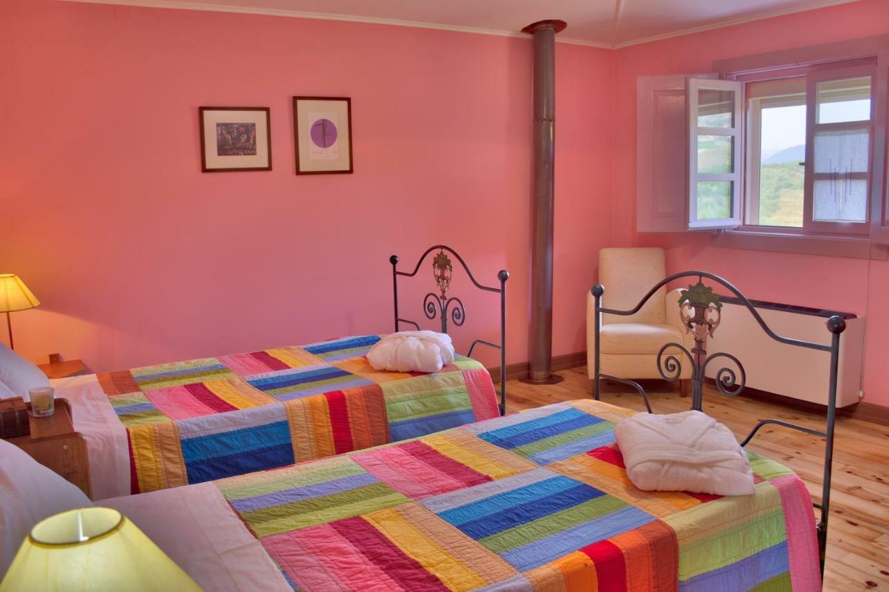Quinta Do Barracao Da Vilarica Lodoes Екстер'єр фото